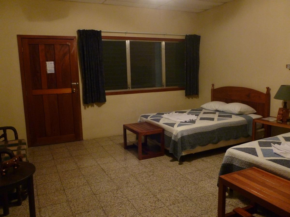 Hotel Jaguar Inn Tikal Room photo